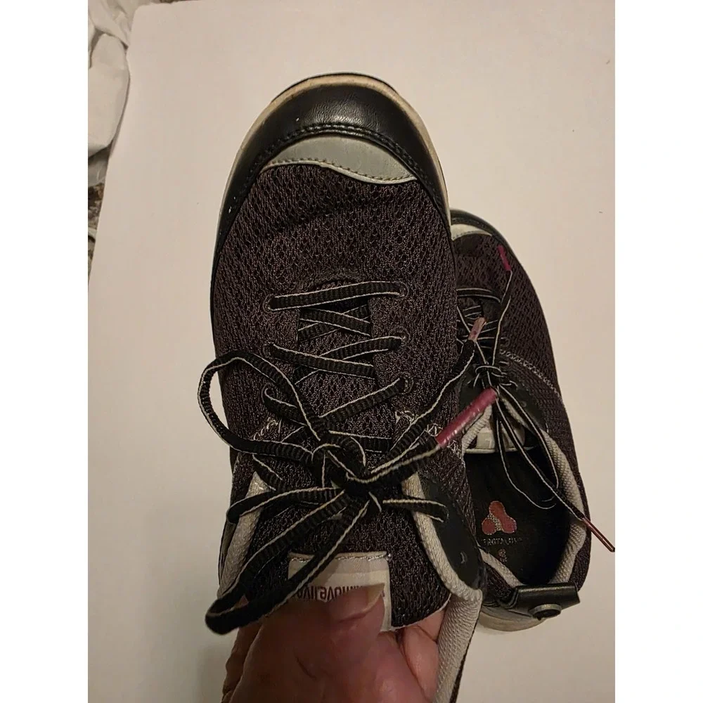 Weil Womens Size 9 Orthopedic Tennis‎ Shoes.